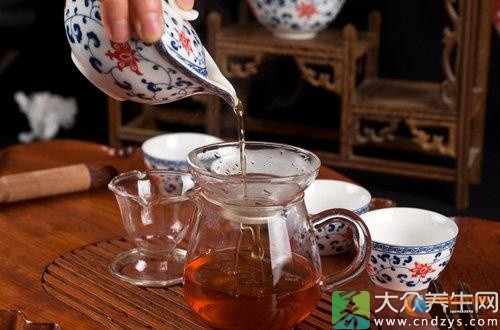 隔夜茶毒如蛇? 央視實驗還清白